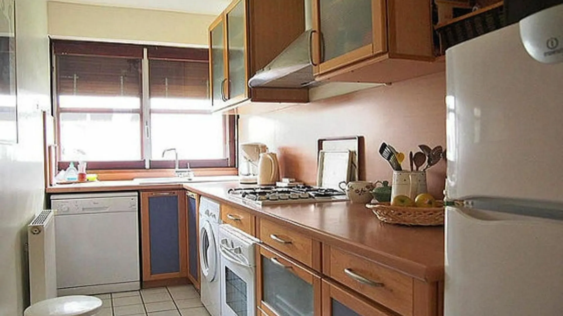 Apartment With One Bedroom In Paris, With Wonderful City View, Enclose